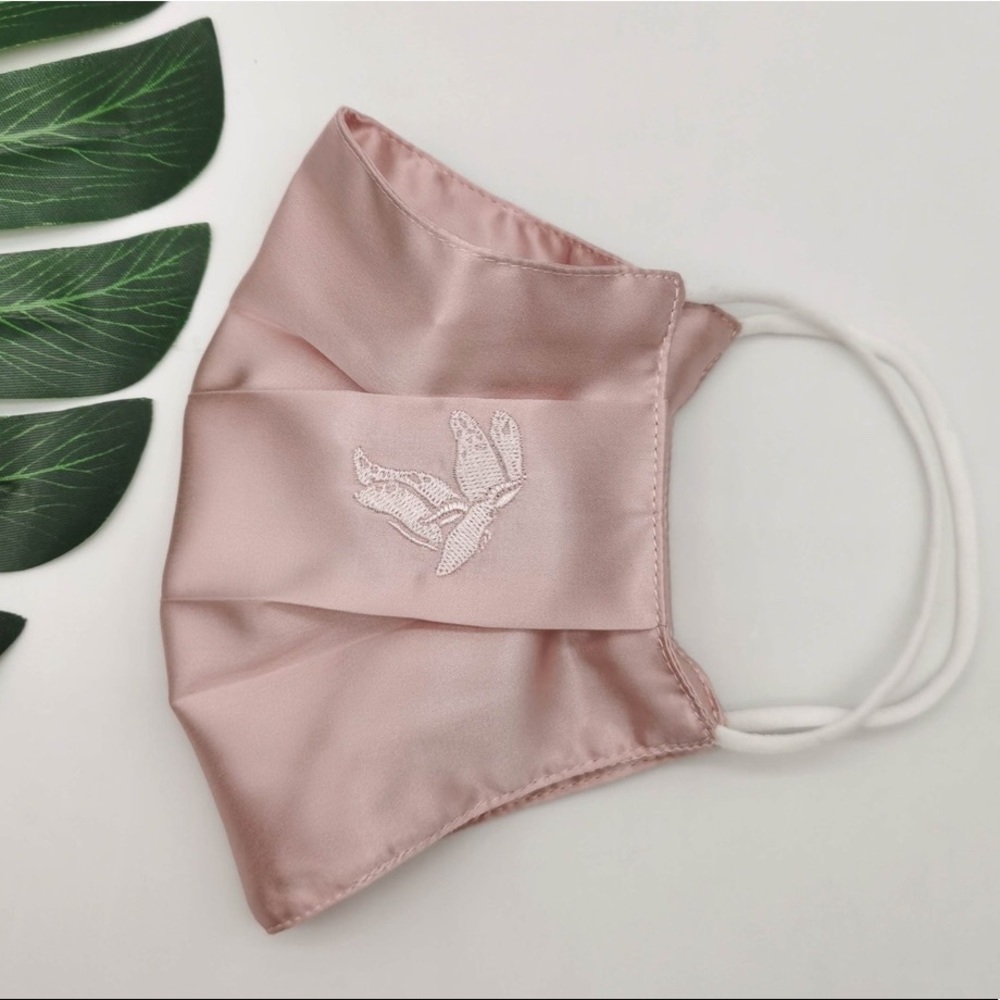 Très Silk - 100% Natural Mulberry Silk Mask